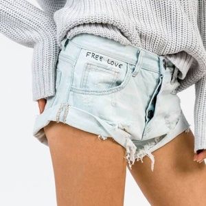 One teaspoon shorts